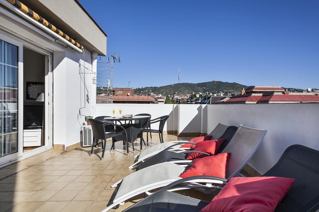 Sarria Attic Apartment บาร์เซโลนา ห้อง รูปภาพ